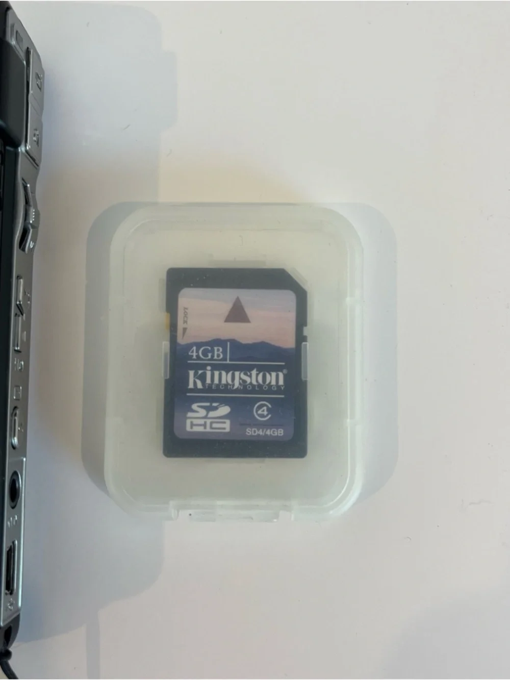 Insignia NS-DCC5HB09 HD Digital Camera Camcorder Tested w Battery, SD Card, Case